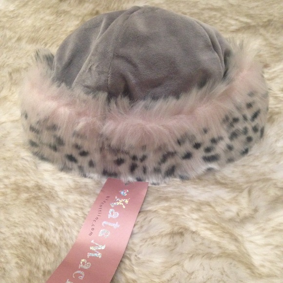 Kate Mack Biscotti Faux Fur Leopard Trim Hat - Picture 3 of 4
